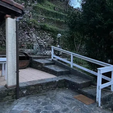 Vernazza - Vernazzola 5 Terre * San Bernardino